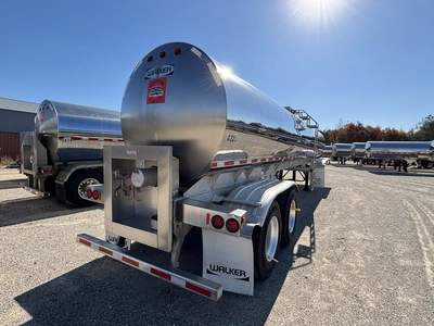 Used 2017 WALKER MILK TANKER TRAILER Liquid Supply Trailers Michigan US | Miedema Asset Management Group #1709518