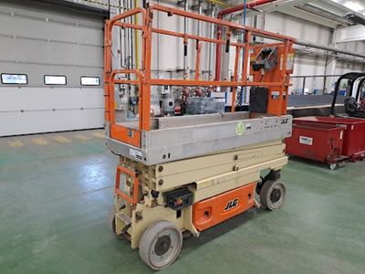 USED 2014 JLG 2030ES