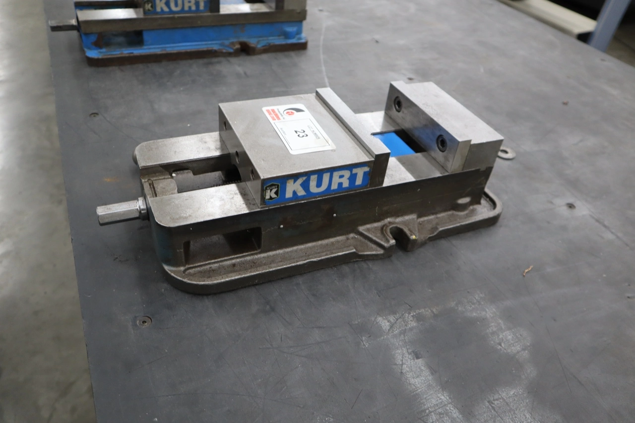 Used KURT WORKHOLDING SOLUTIONS D-675 Vises Minnesota US | Machinesused.com #1505738