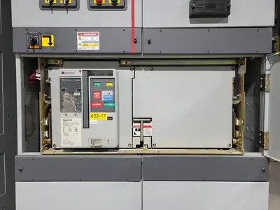 Low Voltage PDC / Switchgear Section, 4000A Magnum DS Breaker, 600V 3PH