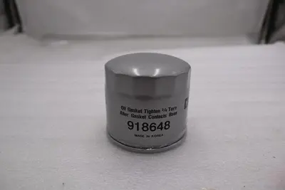 NEW OPEN BOX Clark 918648 Oil Filter STOCK K-2807