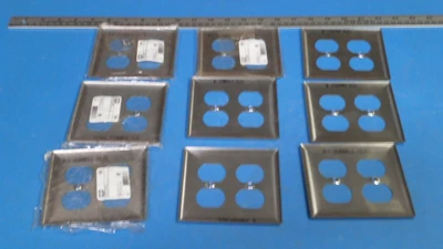 NEW Hubbell 2 Gang Duplex Receptacle Wallplate