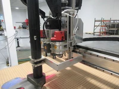 Used CAMASTER STINGER 3 SR-48 CNC ROUTER CNC Routers Minnesota US | Machinesused.com #1276229