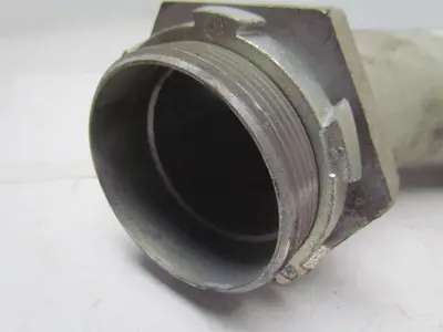 Thomas & Betts 90 deg 3" Non-Insulated 6108 Connector