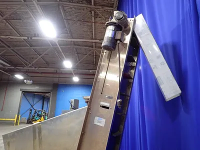 E-pack Machinery  100" X 10" Incline Conveyor Belt
