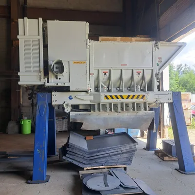 SSI SHREDMAX PR560 SINGLE SHAFT SHREDDER 2003
