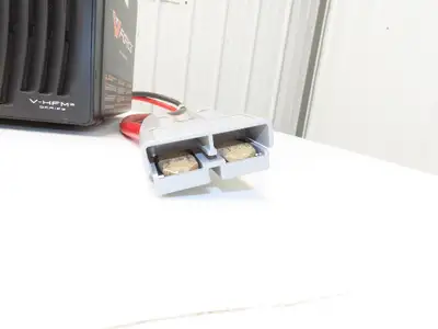 Used CROWN _UNKNOWN_ Battery Chargers Indiana US | Arrow Industrial #1408586