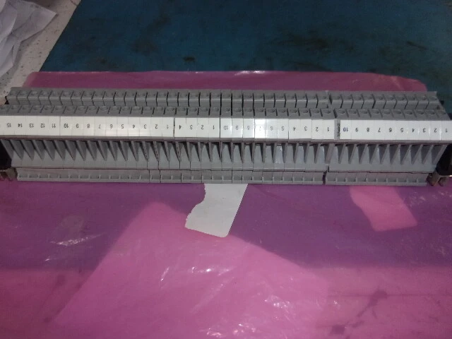 Used Phoenix Contact UK5N Terminal Blocks Arizona US | ASSET CONVERSION SPECIALISTS, INC. #311195