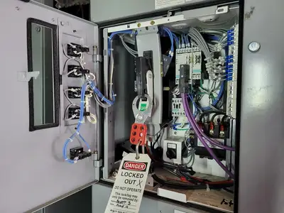 Full Voltage Non-Reversing MCC Bucket Size 2