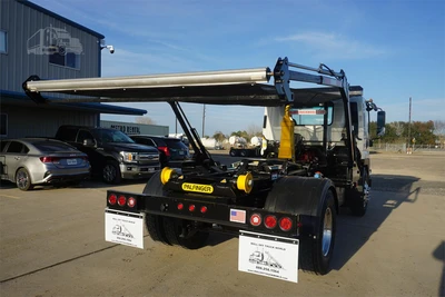 Used 2027 ISUZU FVR Hooklifts & Roll-Offs Texas US | Roll Off Truck World #1491763