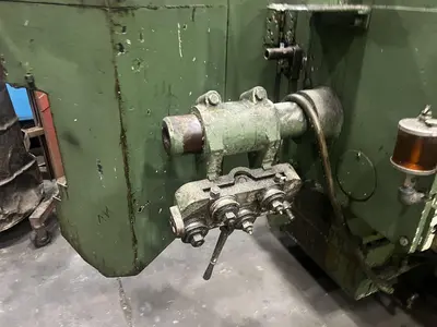 USED 1978 NATIONAL 8L4