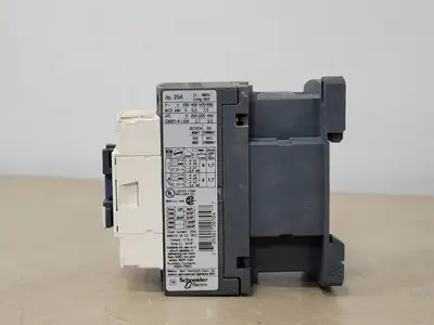 USED TELEMECANIQUE LC1D12