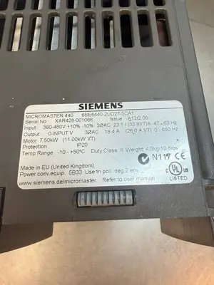 Siemens 6SE6440-2UD27-5CA1 7.50Kw A12/2.06 Micromaster 440 (5.2.1)