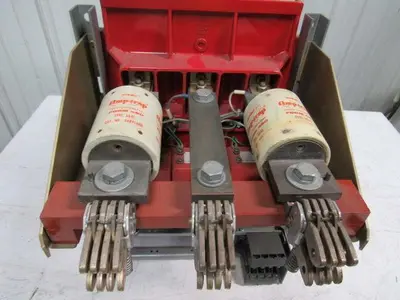 ABB Fused Circuit Breaker 1600A Max W/ABB 609902-T502 Solid State Trip Type SS