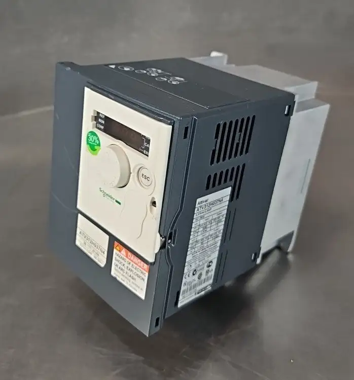 Used Schneider Electric Schneider Electric Altivar ATV312H037N4 Variable Speed Drives | Palmetto Automation #1151697