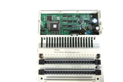 NEW SCHNEIDER ELECTRIC 170AAI52040 I/O BASE ANALOG INPUT MODULE