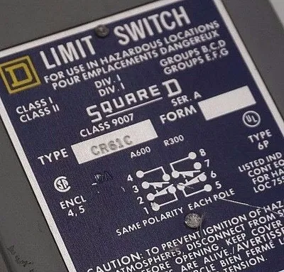 USED SQUARE D CR61C LIMIT SWITCH BODY