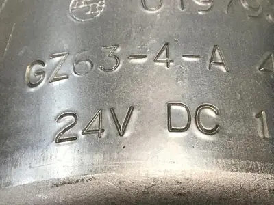 USED REXROTH 4WE10Q32/CG24N9Z4