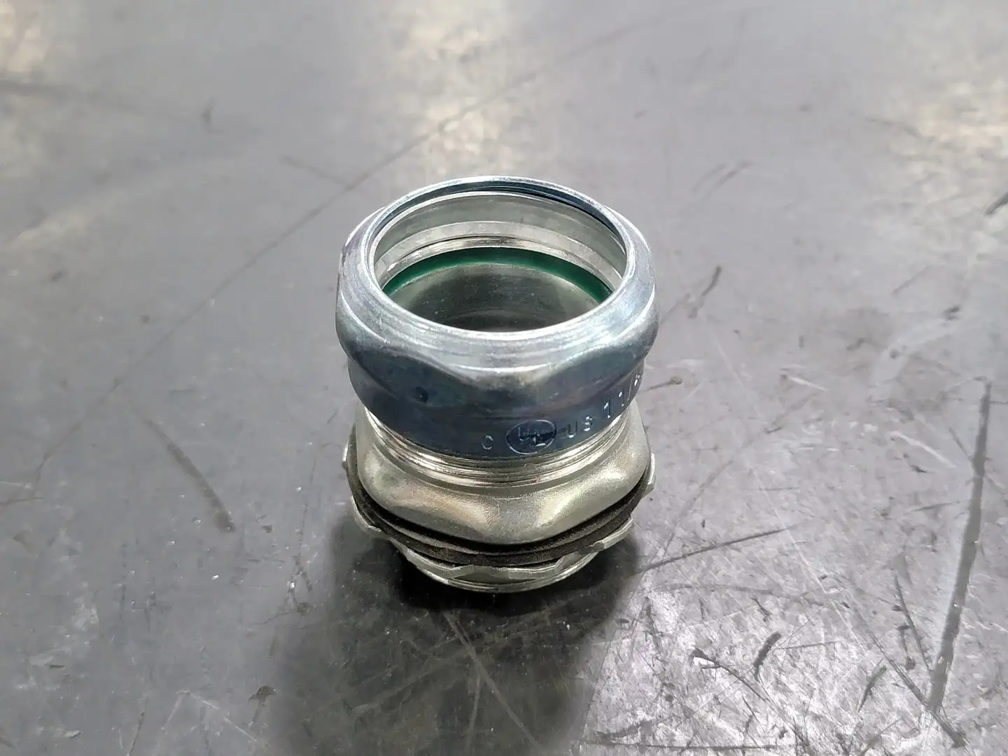 1-1/4" Compression Connector