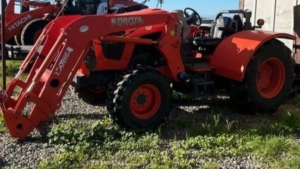 USED 2020 Kubota M5-111