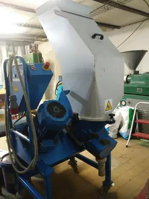 USED 2008 GETECHA GRS 300