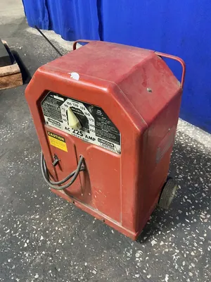 Used LINCOLN ELECTRIC AC2255 Welding Machinery (Other) Ohio US | HGR 24 #1132764