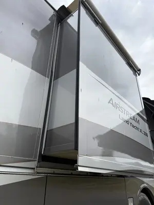 Used 2002 AIRSTREAM LAND YACHT XL396 Campers, Caravans, Motorhomes Kentucky US | Proxy Equipment #1385122