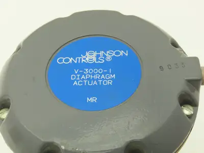 Johnson Controls Brass Valve 1" NPT  9-13PSIG w/V-3000-1 Diaphragm Actuator