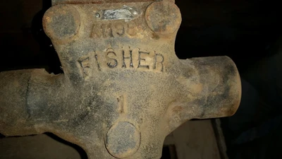 Fisher 1" 250 Class, Iron Threaded Control Valve