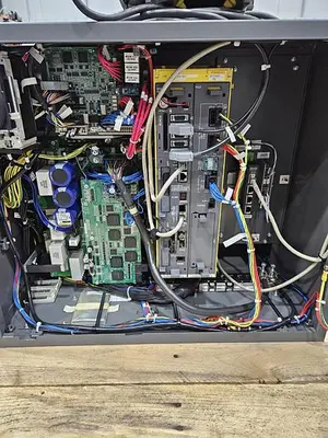 USED FANUC M-710IC/70