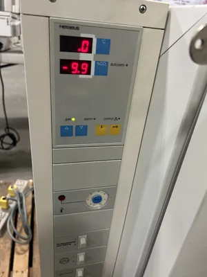 Kendro Heraeus Cytomat 6001 (K) Automated Incubator
