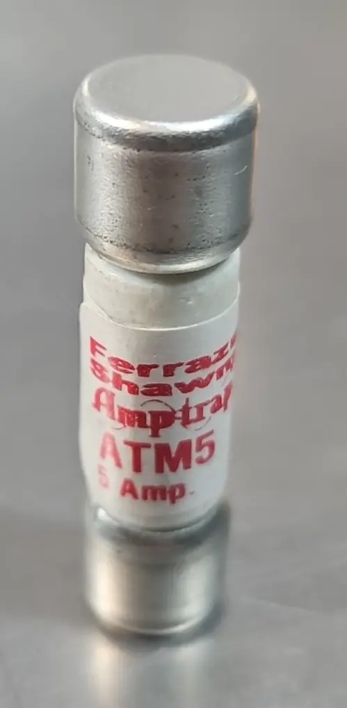 Ferraz Shawmut Mersen ATM5 5A 600V Fast Acting Fuse Loc4B27