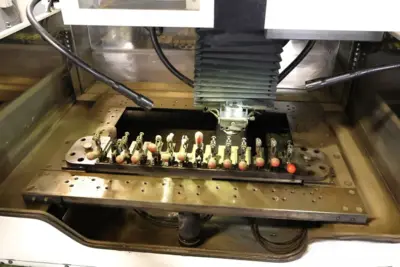 2019 FANUC ROBOCUT ALPHA C600IB ELECTRIC DISCHARGE MACHINES, WIRE, N/C & CNC | Machinery Resources International (4)