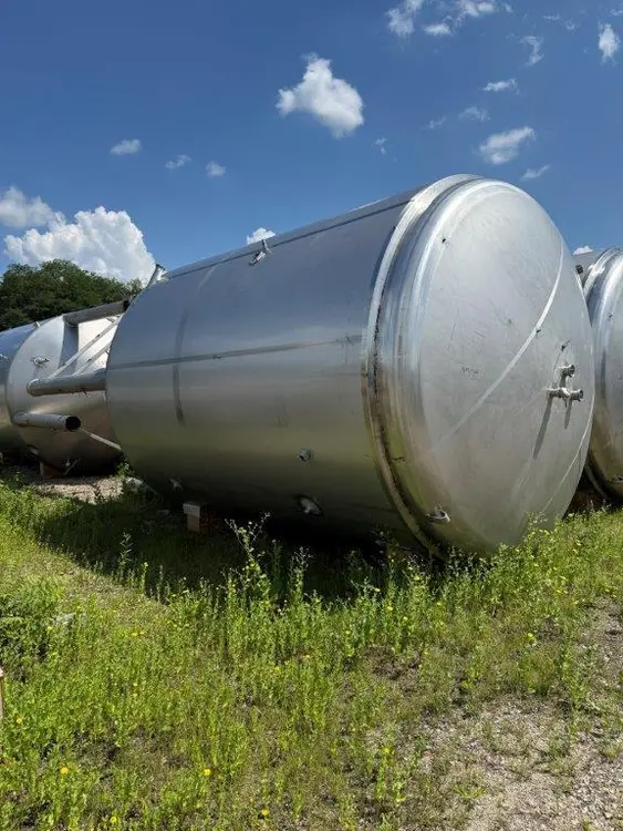Used MUELLER 8,300 GALLON Stainless Steel Tanks New Jersey US | Perry Equipment #871717