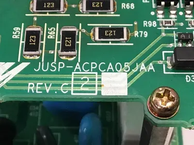 USED YASKAWA JUSP-ACPCB05JAA