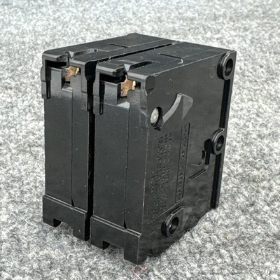 Used ITE q220 Circuit Breakers California US | Davliegogo LLC #1706458