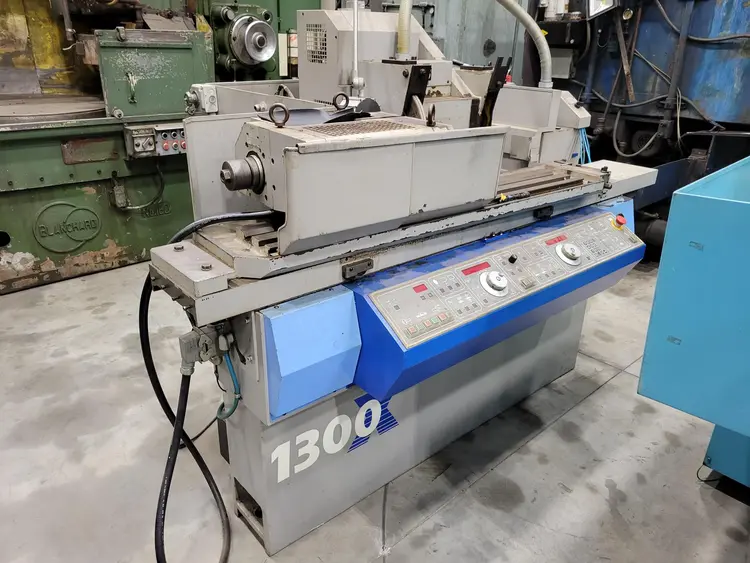 Used JONES & SHIPMAN _UNKNOWN_ Universal Cylindrical Grinders Michigan US | Vander Ziel Machinery Sales #483216