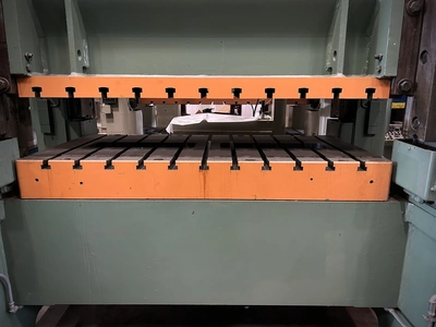 Used 1996 NIAGARA NIAGARA BP2-250-72-36 PRESS Straight Side Presses | Alma Machinery #898788