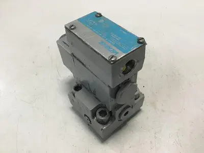 USED VICKERS DG4V32ALMFWB660EN21