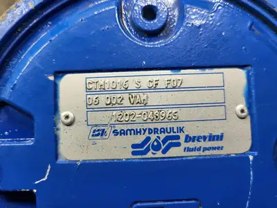 USED SAMHYDRAULIK BRZ160S14