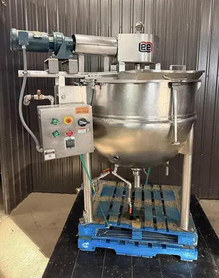 Used LEE INDUSTRIES 200 D9MT Stainless Steel Tanks Quebec CA | Carter-Wilson Equipment Services #1744127