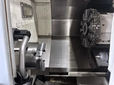 Used 2021 OKUMA GENOS L400II-E CNC Lathes Illinois US | Machinery Marketing International #1407233