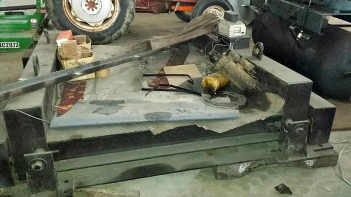 FLOOR SCALE (USED)