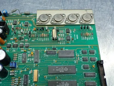 USED HAAS AUTOMATION 323051E