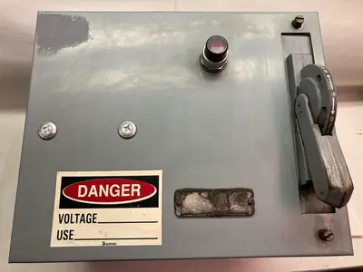 USED ALLEN-BRADLEY 2112B-BDB-6-24