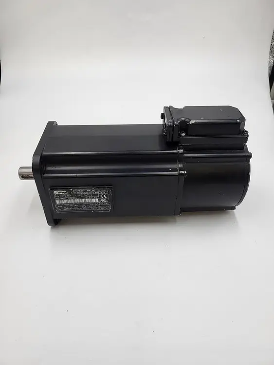 Used REXROTH INDRAMAT REXROTH INDRAMAT MKD07B-061-KP0-KN SERVO MOTOR Servo Motors Michigan US | ND Industrial Surplus #1208570