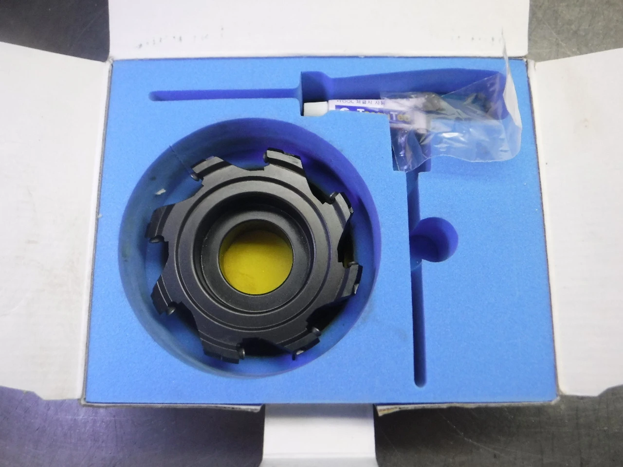 TaeguTec 4" Indexable Facemill 1.5" Arbor TFM430FS D4.00R-05 (LOC1706)