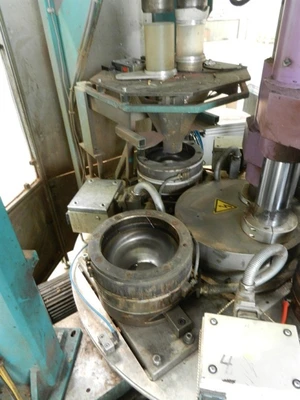 USED AMAX COLDPRESS 110 TON