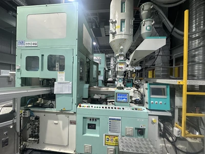 Used 2012 AOKI AOKI SBIII-100L-20 Blow Molding Machines Florida US | ESCOBAR TRADING, INC. #1261774