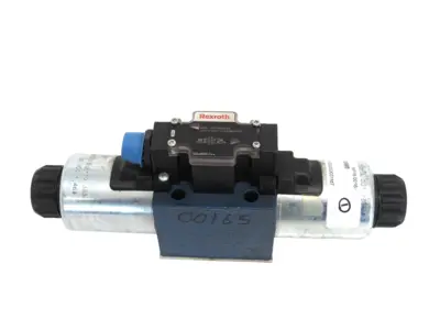 NEW REXROTH R978008404 SOLENOID VALVE 4WE10H40/CG24N9DK25L
